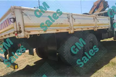Samil Dropside trucks 'Samil 100 (6x6) Dropside Compa Crane  (20t) R995, for sale by GM Sales | AgriMag Marketplace