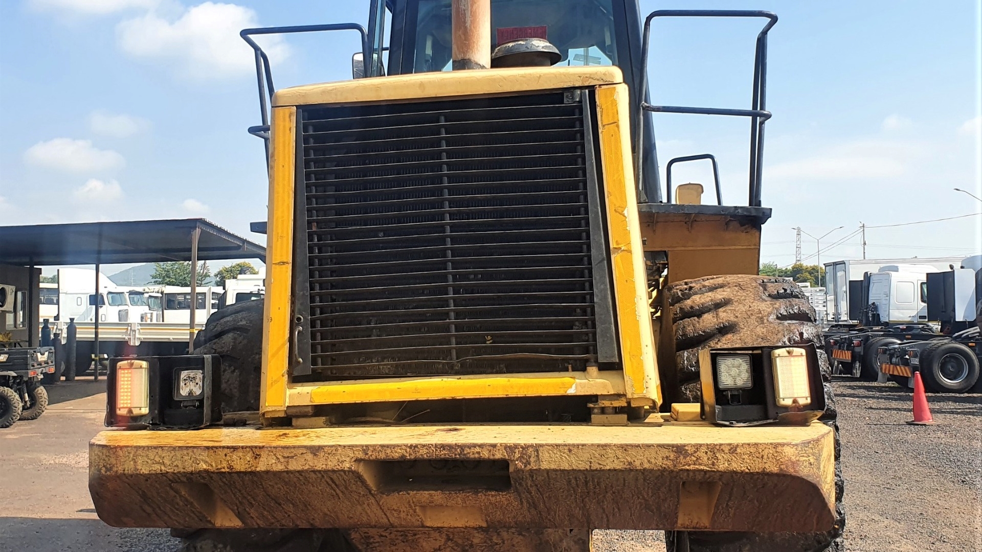 Caterpillar FELs 966G 1999 for sale by Trans Wes Auctioneers | Truck & Trailer Marketplace