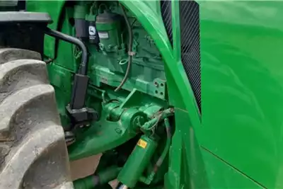 John Deere Tractors 4WD tractors 8335R 2014 for sale by GWK Mechanisation | Truck & Trailer Marketplace