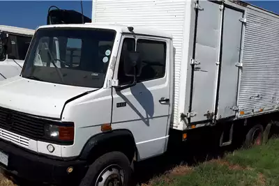 Mercedes Benz Box trucks 812 Speedliner 1990 for sale by Trans Wes Auctioneers | Truck & Trailer Marketplace