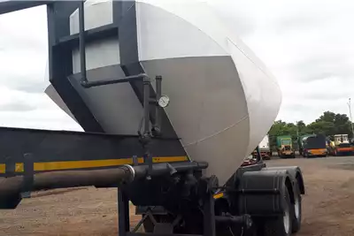 Henred Trailers Interlink Dry Bulk Trailer Cement for sale by Trans Wes Auctioneers | AgriMag Marketplace