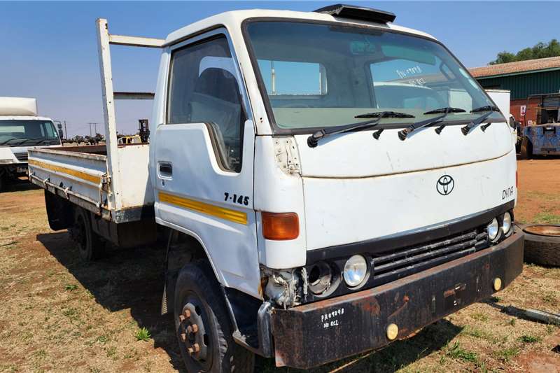 Toyota Truck spares and parts Dyna 7145