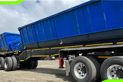 CIMC Trailers 2018 CIMC 40m3 Side Tipper 2018 for sale by Truck and Plant Connection | Truck & Trailer Marketplace