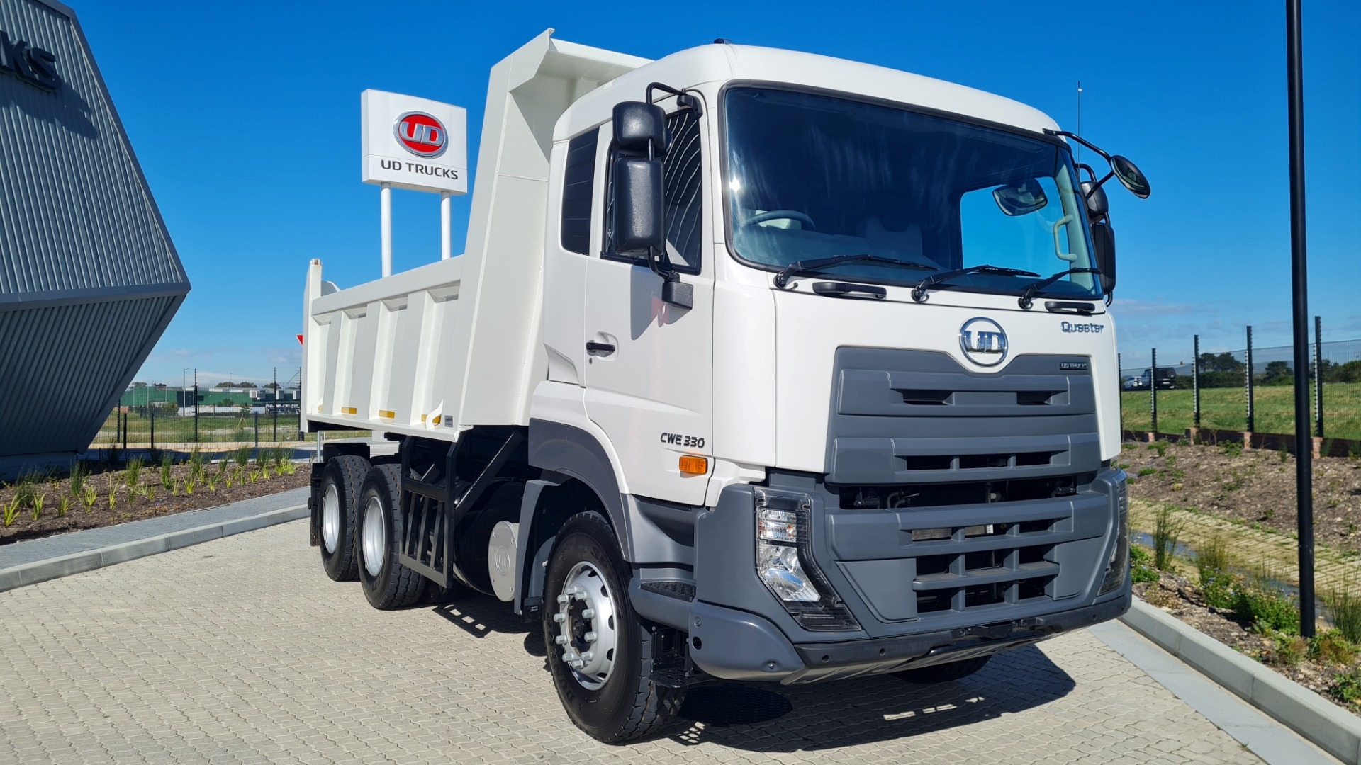 New 2023 New UD Quester CWE330 E48 Auto 10Cub Tipper Truck for sale in ...