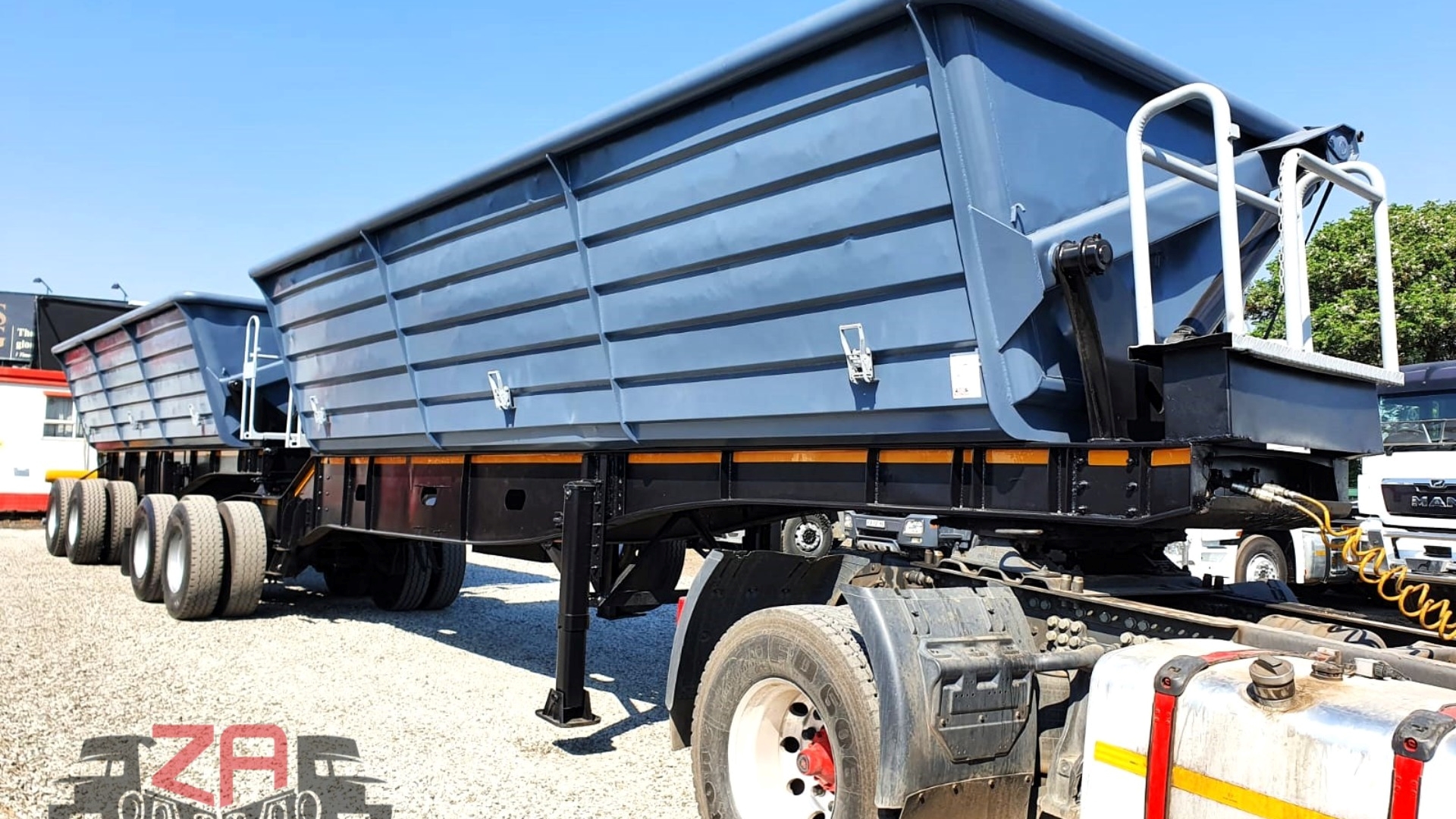 Leader Trailer Bodies Trailers Side tipper LEADER T B 40 CUBE SIDE TIPPER 2019 for sale by ZA Trucks and Trailers Sales | Truck & Trailer Marketplace