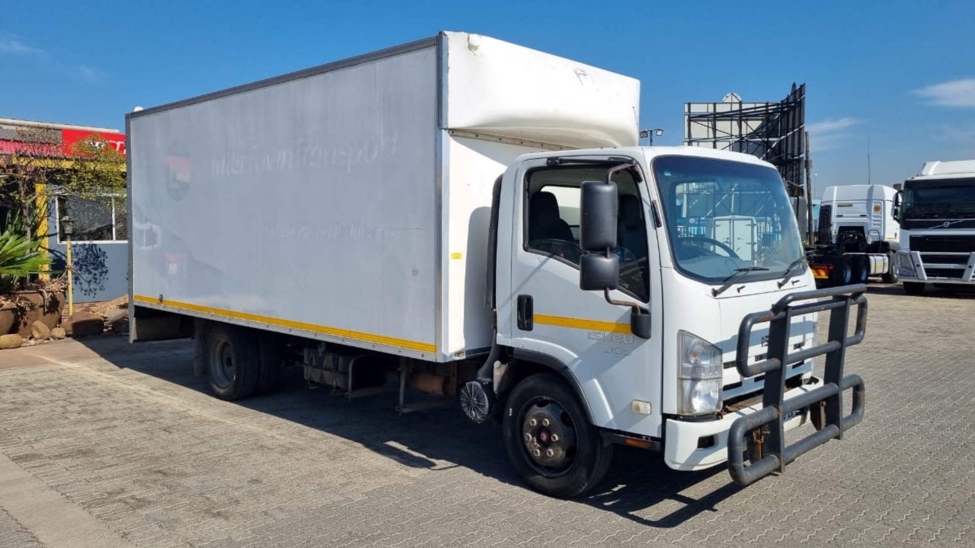 Isuzu Box trucks NQR500 Closed Body 2016 for sale by East Rand Truck Sales | Truck & Trailer Marketplace