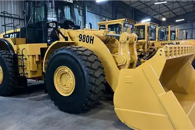 Caterpillar Loaders Caterpillar 980H Loader 2014 for sale by ARCH EQUIPMENT SALES CC | Truck & Trailer Marketplace