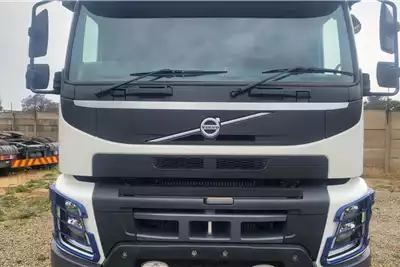 Volvo Truck FMX V4 440 EXC VAT 2018 for sale by Middle East Truck and Trailer   | Truck & Trailer Marketplace