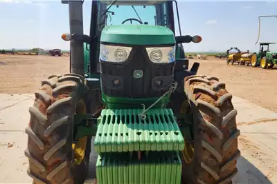 John Deere Tractors 4WD tractors 6105M 2015 for sale by GWK Mechanisation | AgriMag Marketplace