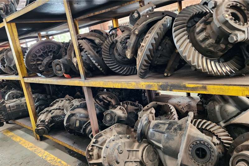 Other Truck spares and parts Differentials Various Truck Diff Center Portions for sale by Route 59 Truck Parts | AgriMag Marketplace