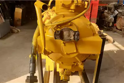 Truck spares and parts Transfer case Caterpillar D400 Dropbox for sale by Dirtworx | AgriMag Marketplace