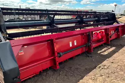 Case Harvesting equipment Flex headers Case 1020 Flexi 25ft for sale by Discount Implements | AgriMag Marketplace