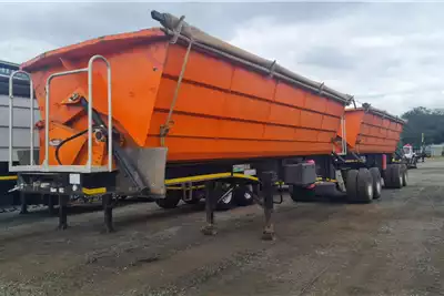 SA Truck Bodies Trailers Side tipper Side tipper 45m3 2017 for sale by Benetrax Machinery | Truck & Trailer Marketplace