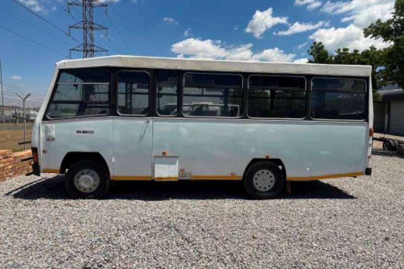 Ford Buses 28 seater Ford Triton 28 Seater 1996