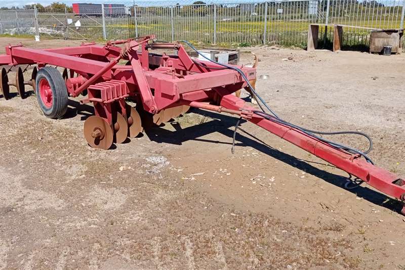 [make] Tillage equipment in South Africa on AgriMag Marketplace