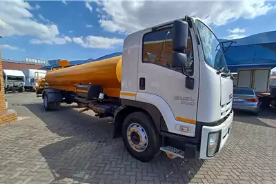 Isuzu Tanker trucks Used ISUZU FTR 850 amt 10 000ltr Watertanker 2015 for sale by FAW Newlands   | Truck & Trailer Marketplace