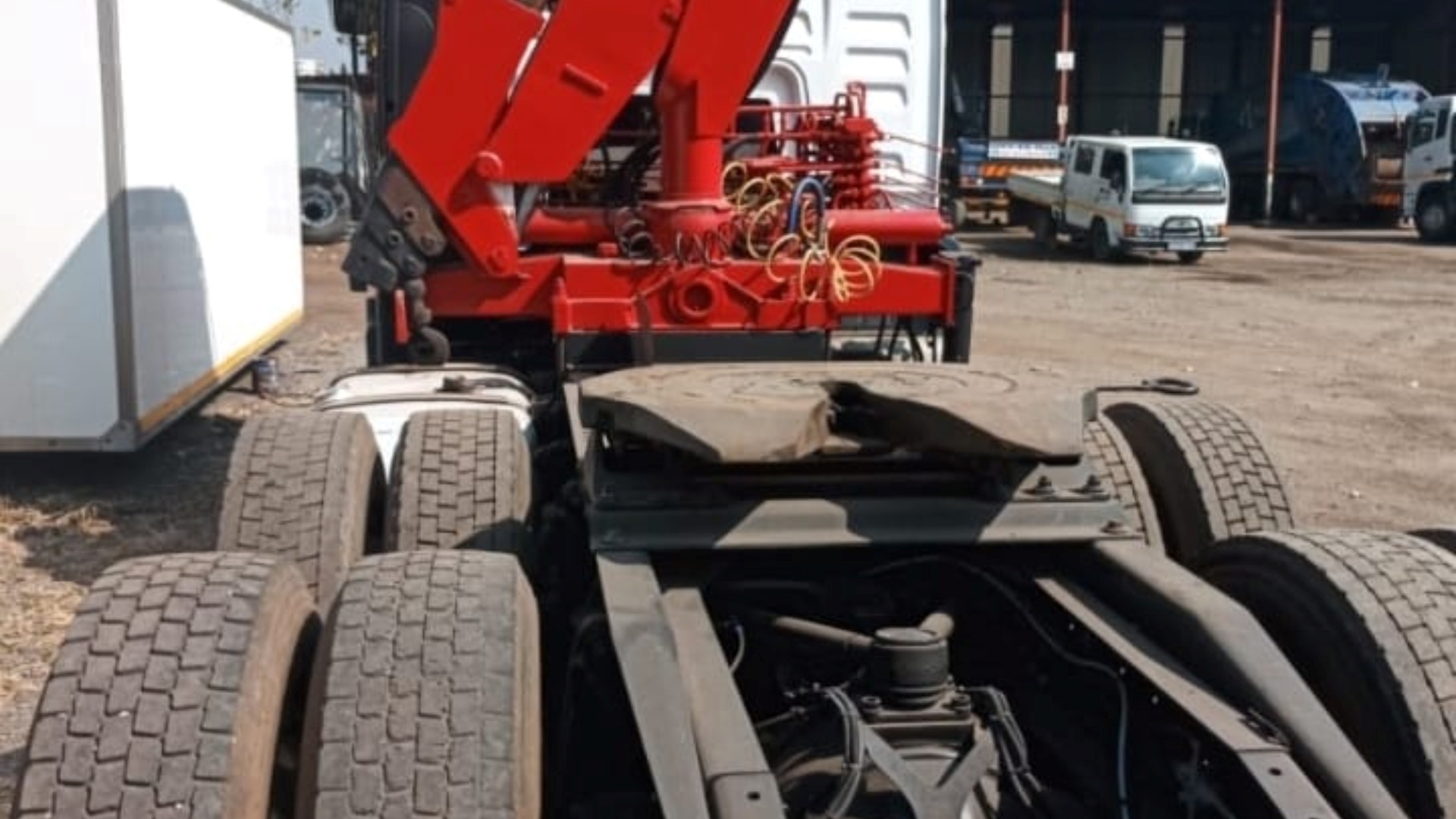 MAN Truck tractors MAN TGA26 410 6X4 Horse with Pesci Crane P555 2005 for sale by Alan Truck And Trailer Sales | Truck & Trailer Marketplace