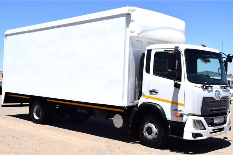 UD Box trucks UD Croner LKE 210 CLOSED BODY AUTO TRUCK 2018