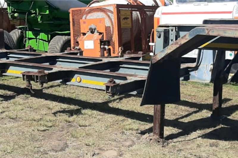 Agricultural trailers Henred Box Container Trailer