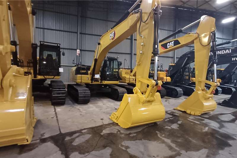 Caterpillar Excavators 323D3 Refurbished for sale by BLC Plant Company | Truck & Trailer Marketplace