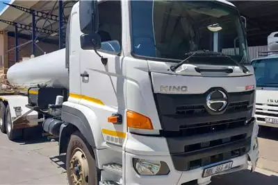 Hino Water bowser trucks 500 2836 (DU5) 6x4 F/C Water Tanker 10 000L 2019 for sale by McCormack Truck Centre | Truck & Trailer Marketplace