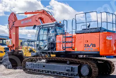 Hitachi Excavators ZX470LCR 5G 2019 for sale by EARTHCOMP | AgriMag Marketplace