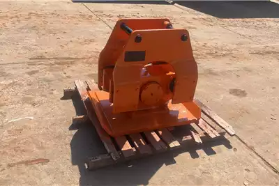 Rollers Attachment Plate Compactor for sale by Dirtworx | AgriMag Marketplace