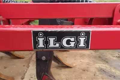 ILGI Tillage equipment Ploughs Ilgi 13 Tine Chisel Plough with Roller for sale by Dirtworx | AgriMag Marketplace