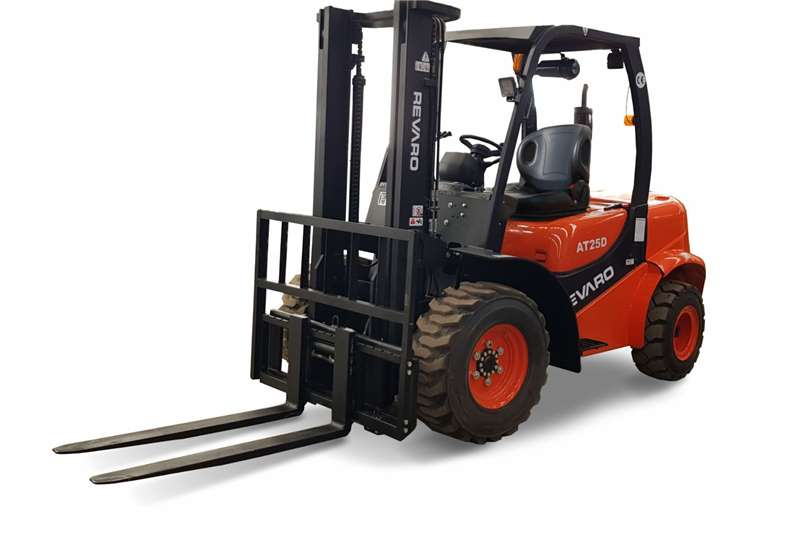 Revaro Forklifts Diesel forklift AT25D All terrain Forklift