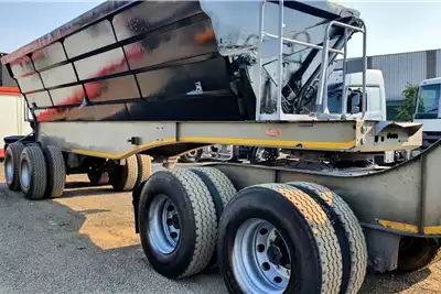 SA Truck Bodies Trailers Side tipper SA TRUCK BODIES SIDE TIPPER 2019 for sale by ZA Trucks and Trailers Sales | AgriMag Marketplace