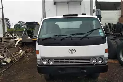 Toyota Box trucks DYNA 150 REFRIGERATOR for sale by MT Car and Truck Auctioneers | AgriMag Marketplace