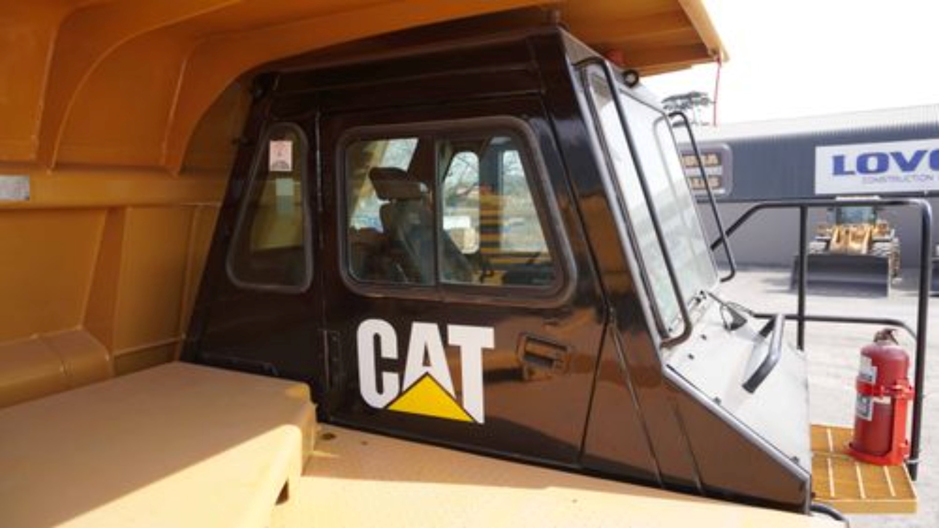 Caterpillar ADTs 773E 2015 for sale by Dura Equipment Sales | Truck & Trailer Marketplace