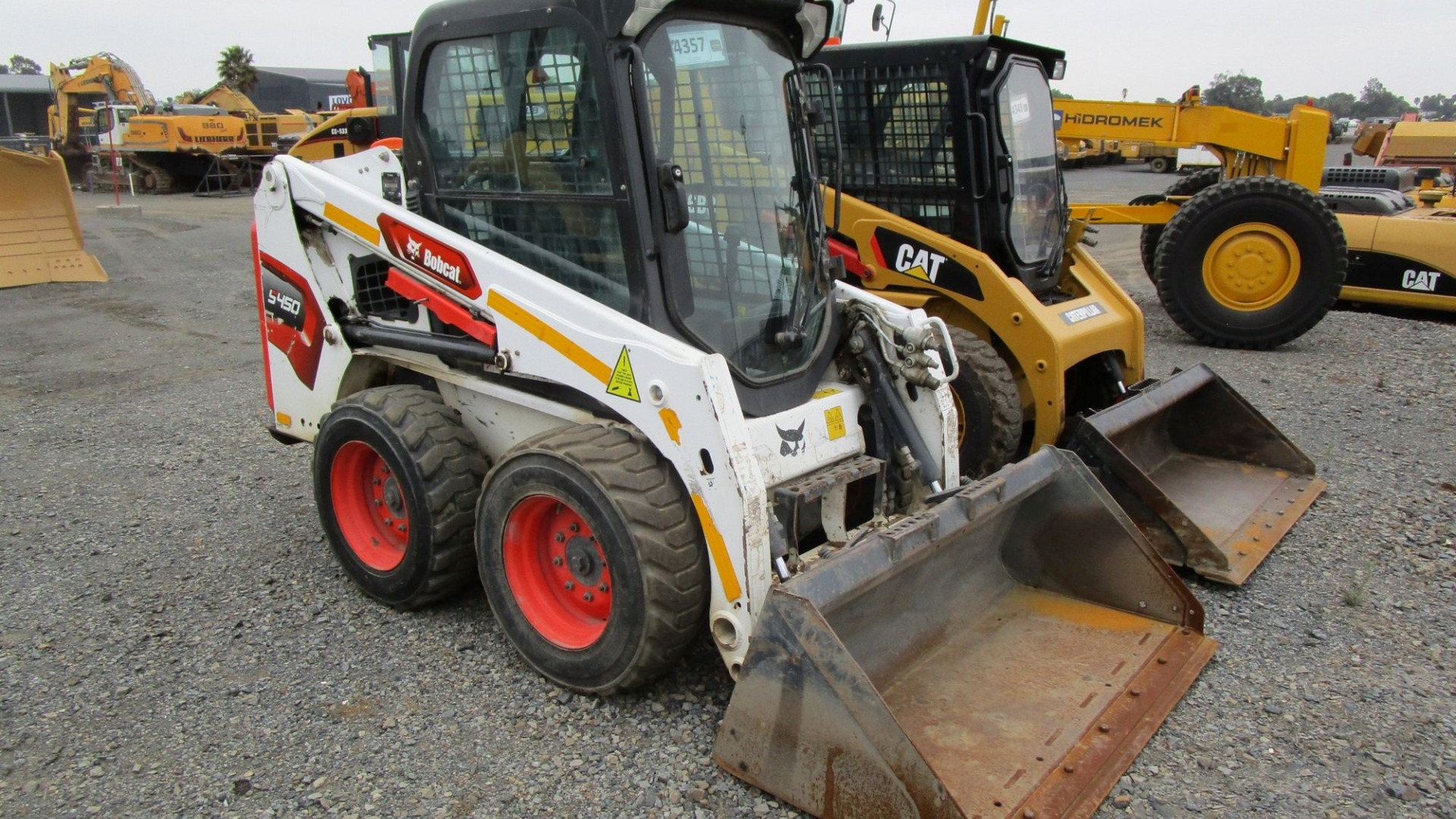 Bobcat Skidsteers S450B 2022 for sale by Dura Equipment Sales | Truck & Trailer Marketplace