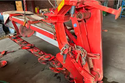 Kuhn Haymaking and silage Disc mowers Kuhn GMD 280 Stripping For Spares for sale by Discount Implements | AgriMag Marketplace