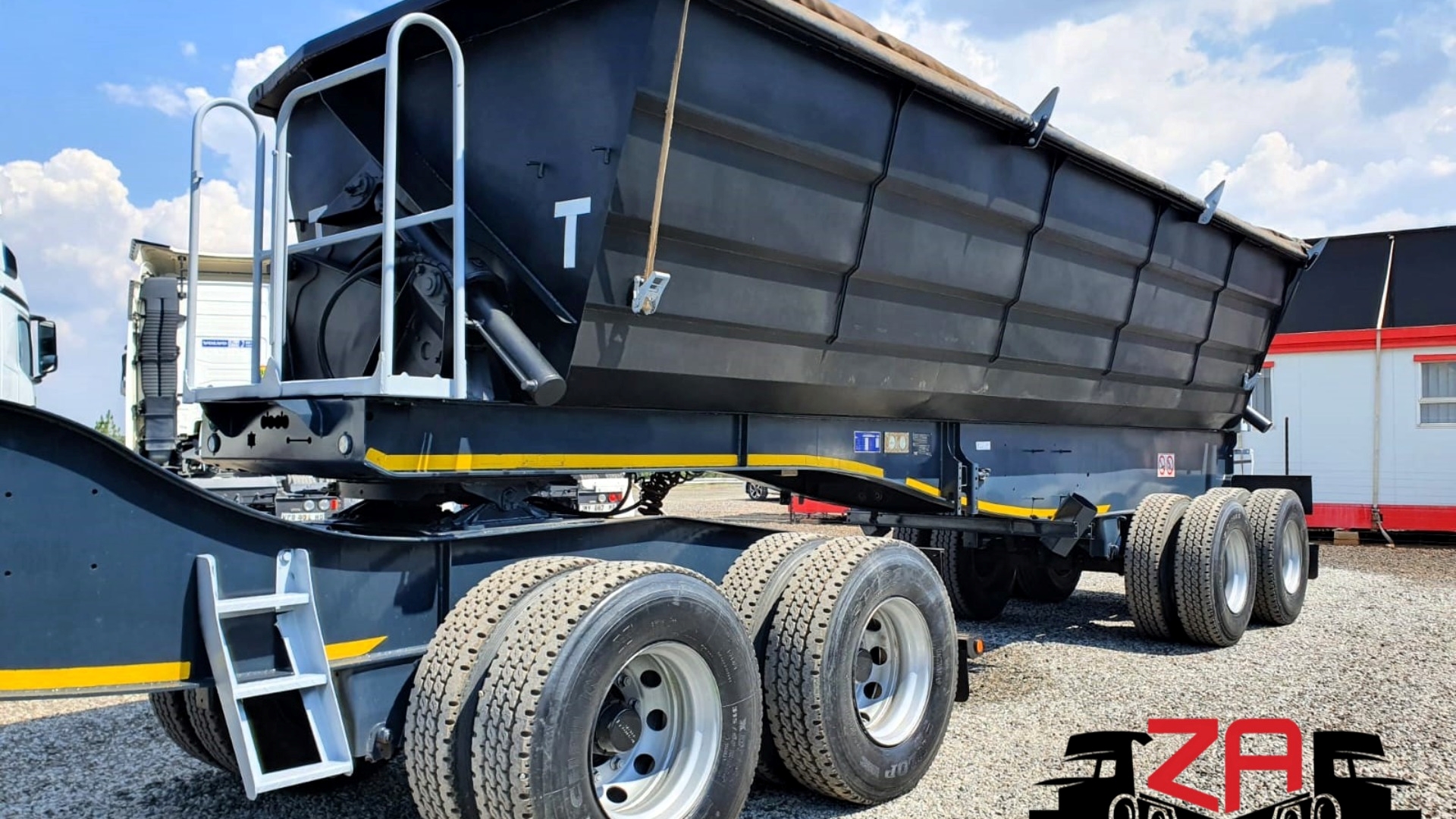 Bahrain Trailers Side tipper 40 CUBE BAHRAIN SIDE TIPPER TRAILER 2020 for sale by ZA Trucks and Trailers Sales | Truck & Trailer Marketplace