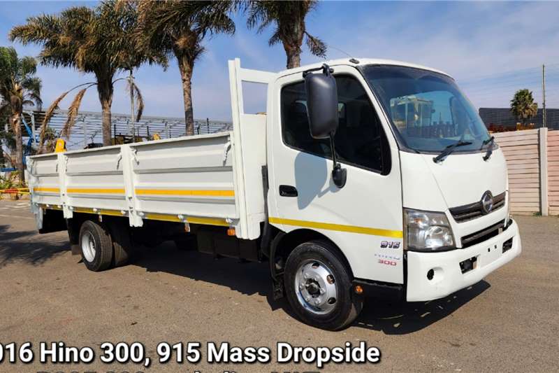 Hino Dropside trucks Hino 915 Dropside 2020
