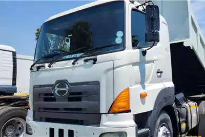 Hino Tipper trucks Hino 2841 10 Cube Tipper 2016 for sale by CH Truck Sales | AgriMag Marketplace
