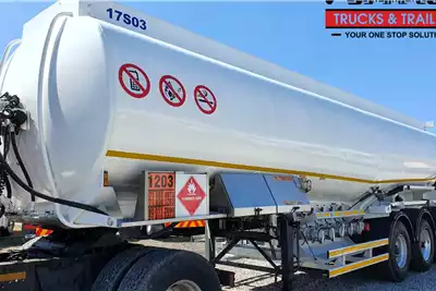 Tank Clinic Fuel tanker ALLUMINIUM TRI AXLE TANK CLINIC FUEL TANKER 2017 for sale by ZA Trucks and Trailers Sales | Truck & Trailer Marketplace