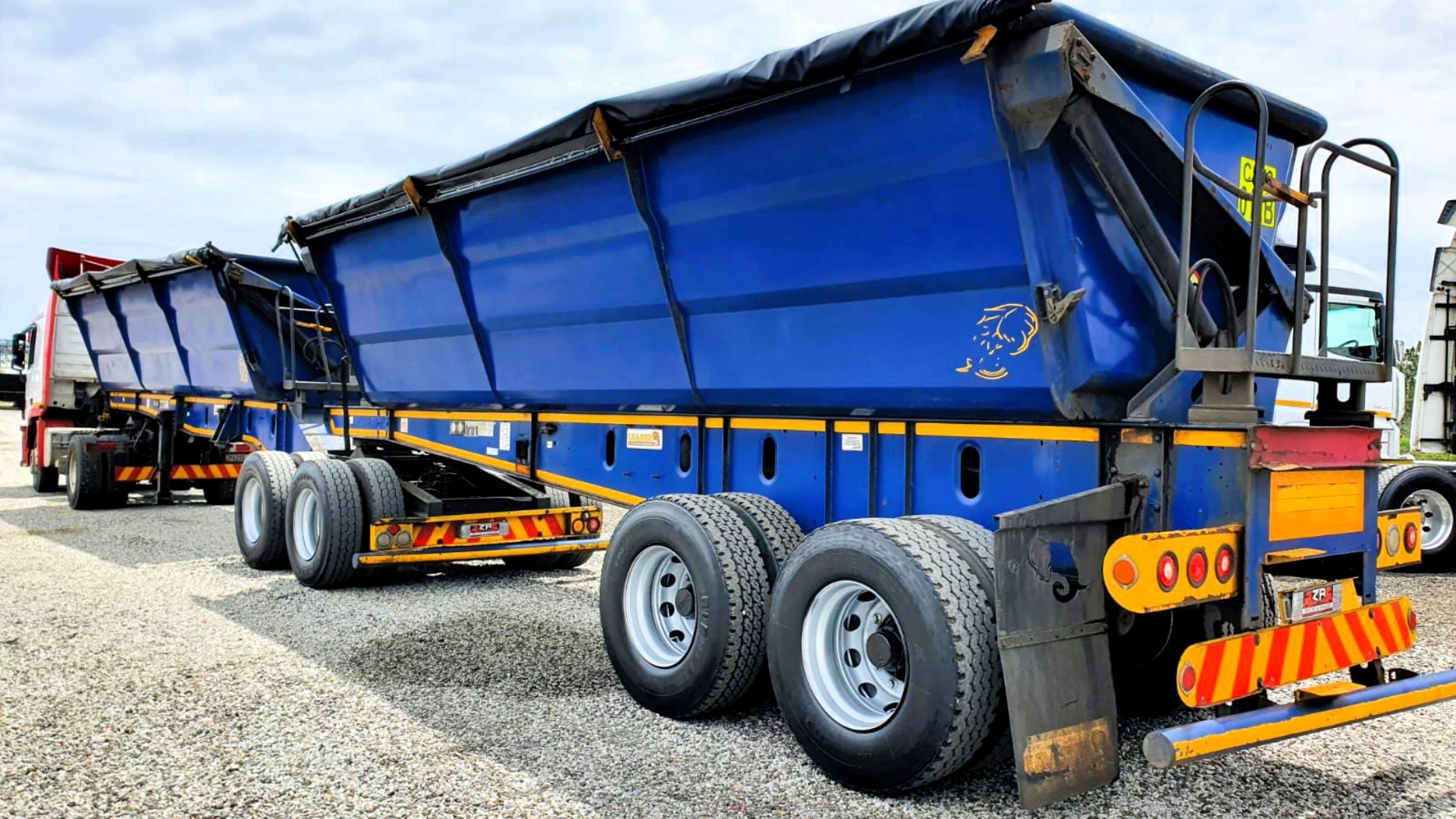 Leader Trailer Bodies Trailers Side tipper LEADER 40 CUBE SIDE TIPPER 2020 for sale by ZA Trucks and Trailers Sales | Truck & Trailer Marketplace