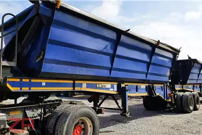 Trailers LEADER 40 CUBE SIDE TIPPER 2019