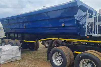 SA Truck Bodies Trailers Side tipper Side Tipper Link 45m3 2013 for sale by Benetrax Machinery | AgriMag Marketplace