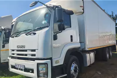 Isuzu Box trucks Isuzu FVM1200 Manual 2018 for sale by Procom Commercial | Truck & Trailer Marketplace