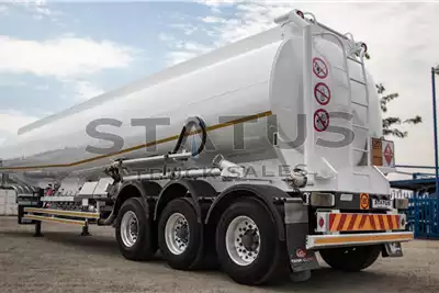 Tank Clinic Fuel tanker Tank Clinic 49 000L Tri Axle Aluminuim Fuel Tanker 2014 for sale by Status Truck Sales | Truck & Trailer Marketplace
