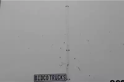 Paramount Trailers TRIDEM DRY FREIGHT BOX BODY 2014 for sale by Bidco Trucks Pty Ltd | Truck & Trailer Marketplace