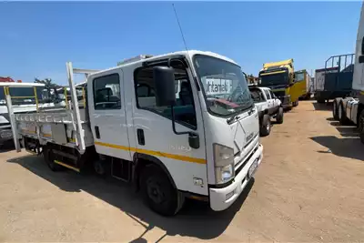 Isuzu Dropside trucks NPR400 CREWCAB DROPSIDE WITH TAILIFT 2020 for sale by Crosstate Auctioneers | Truck & Trailer Marketplace