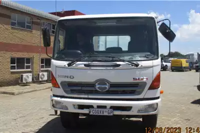 Hino Dropside trucks HINO 1626 DROPSIDE 2016 for sale by Isando Truck and Trailer | Truck & Trailer Marketplace