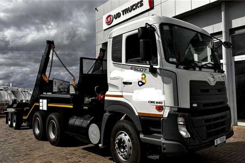 Skip bin loader trucks in South Africa on AgriMag Marketplace