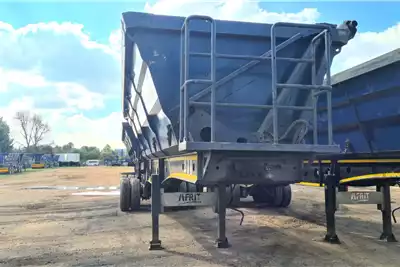 Other Agricultural trailers Tipper trailers 2 Axle 2018 for sale by MRJ Transport cc | Truck & Trailer Marketplace