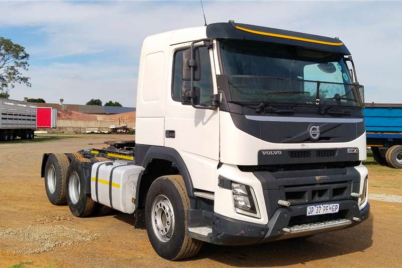 [make] [application] Truck tractors in South Africa on Truck & Trailer Marketplace