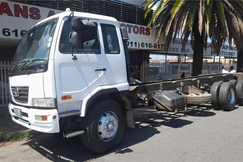 UD Chassis cab trucks UD90 Tag Axle 18 Ton(SOLD) 2014